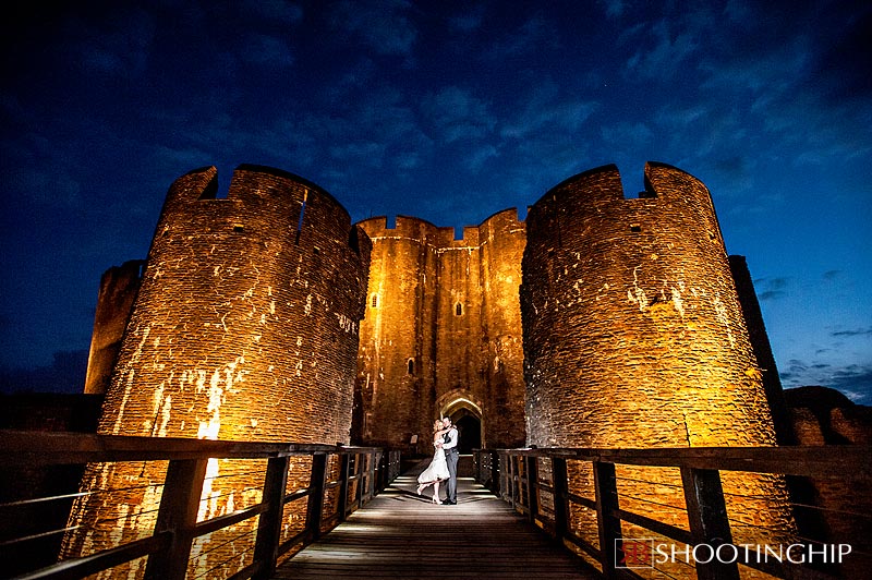 Dramatic wedding photography at Caerphilly castle