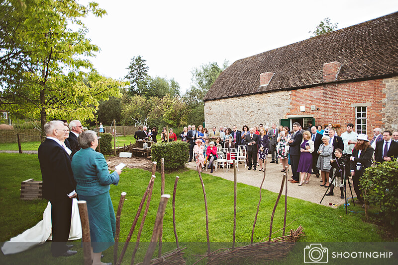 Hampshire Wedding Speeches Outside (32)