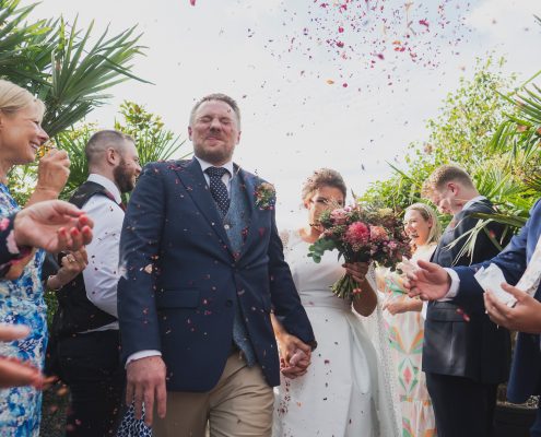 bride and groom confetti